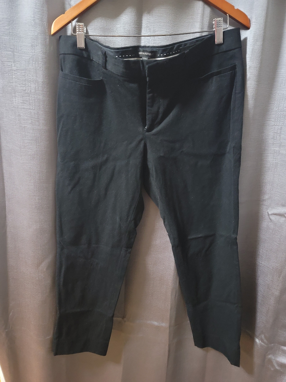 Banana Republic Black Cropped Slim Ankle Pants